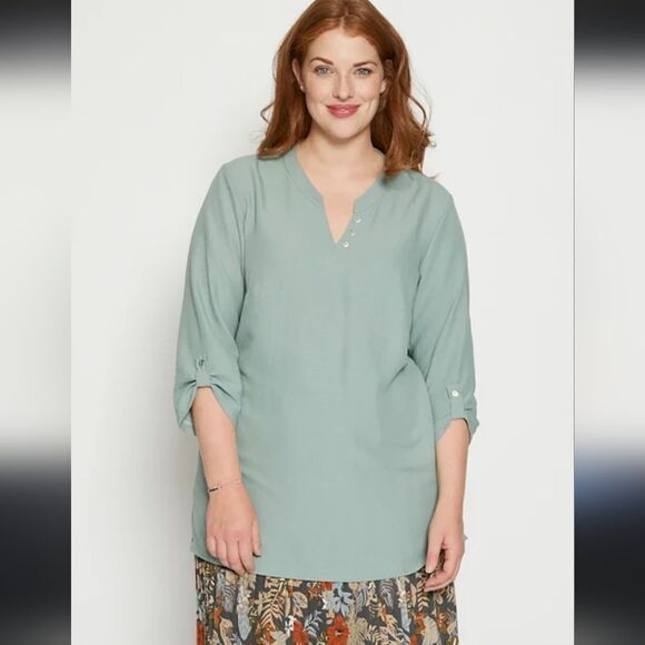 NWT BloomChic green tunic top 18/ 2X - Picture 1 of 7